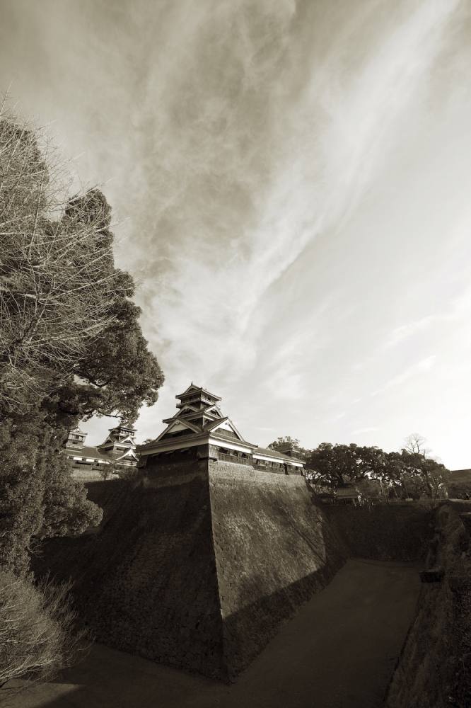 ファイル名: utoyagura1.jpg
ファイルサイズ: 75.5KB utoyagura1